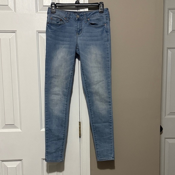 Aeropostale Denim - Aeropostale Light Denim Blue Jeggings Size 4 regular